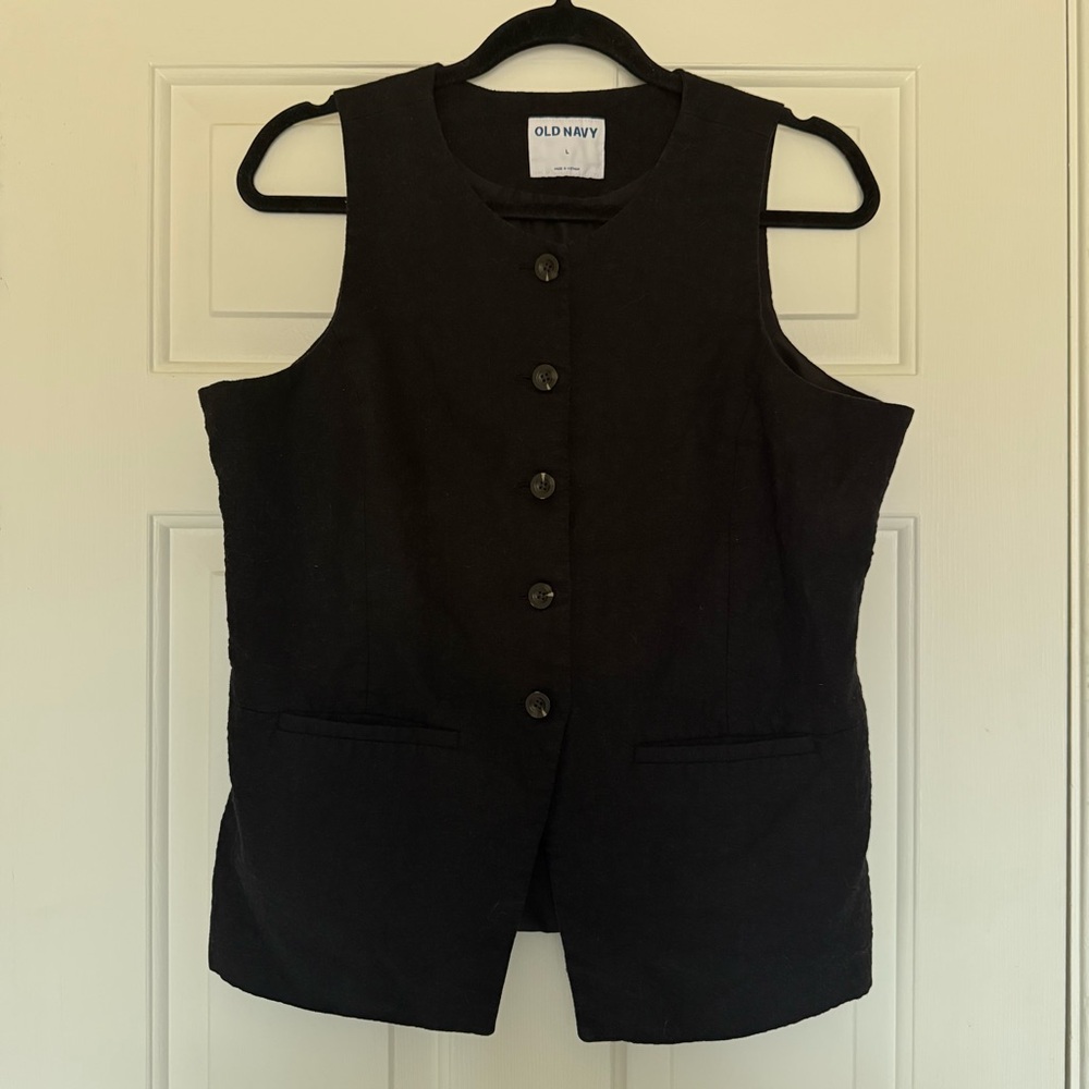 Old Navy L Black Vest